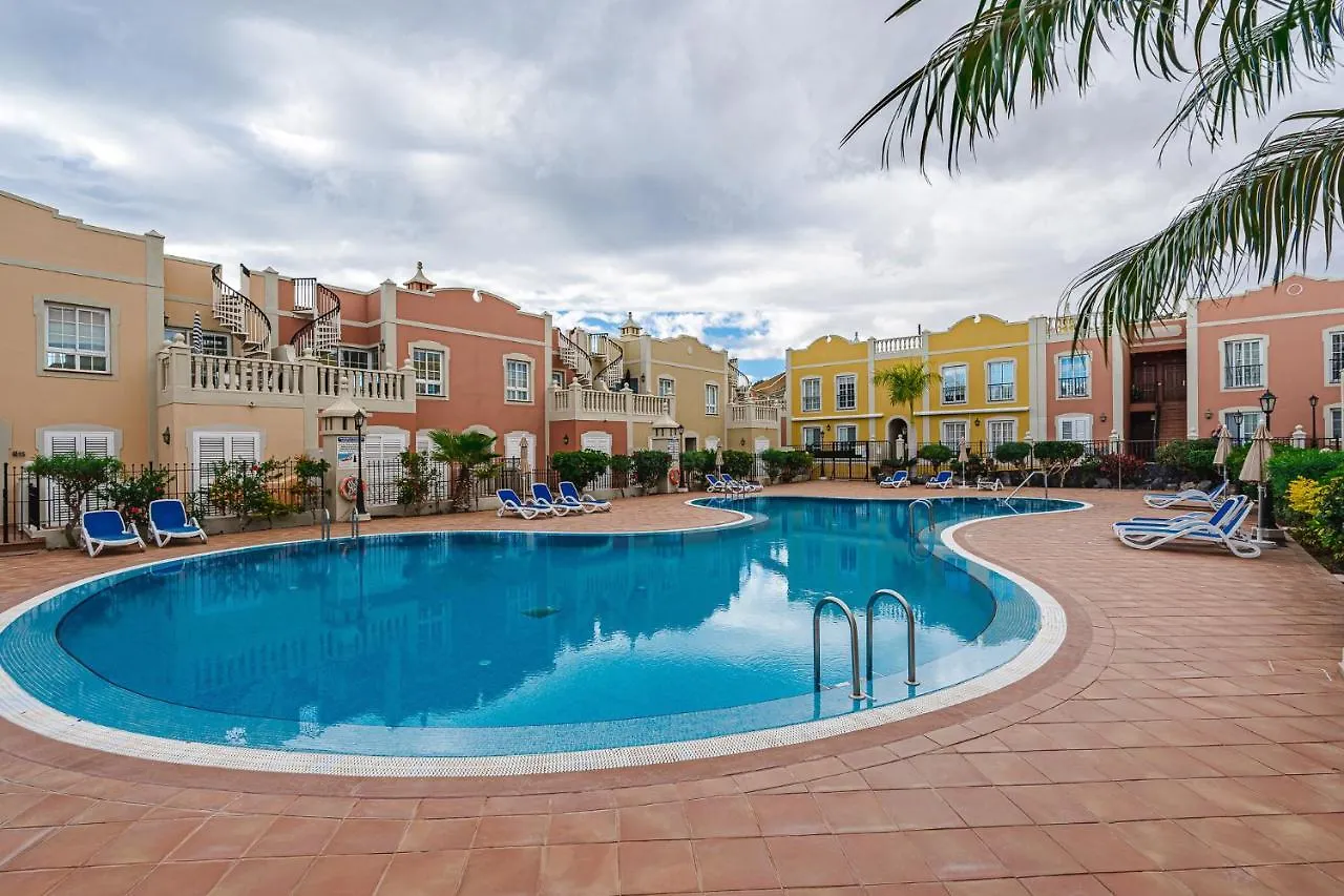 Paraiso Palm Mar Beautiful & Bright Renovated Apartment With Air Conditioning  Palm-mar